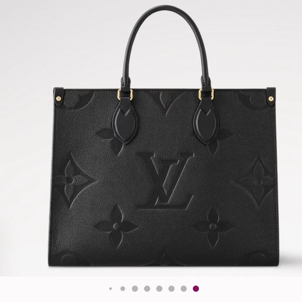 Louis Vuitton Black onthego MM
